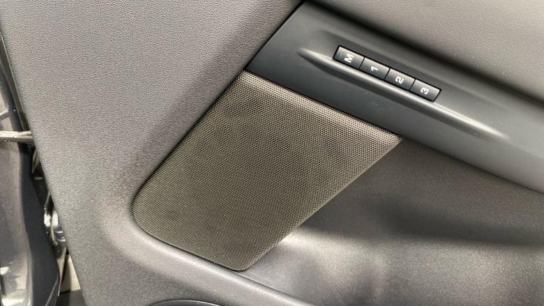 Land Rover Range Rover Evoque 2.0 D200 Autobiography 5dr Auto [Revised] Diesel Hatchback